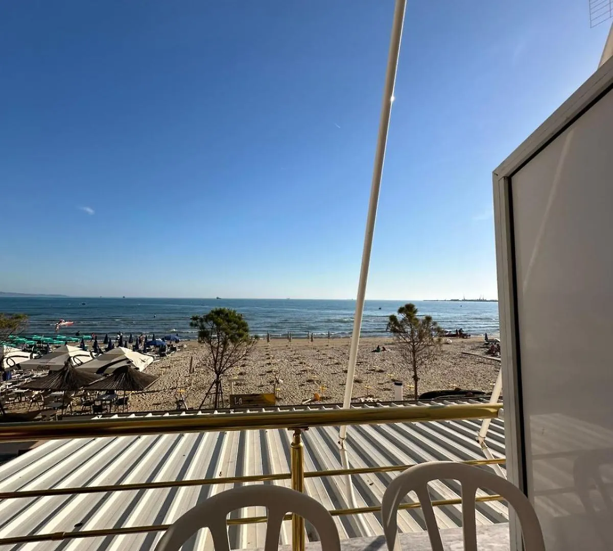 La Playa - Seaside Guest Room Durrës 酒店
